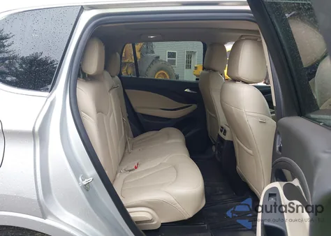 2018 Buick Envision Essence z USA, uszkodzony, nr VIN LRBFX1SA2JD054409